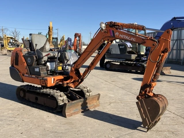 Багер Hitachi очакван внос 25.05.2026, снимка 3 - Индустриална техника - 54435864