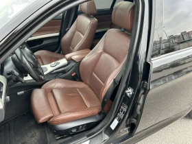 BMW 330 330D/keyless/панорама, снимка 10 - Автомобили и джипове - 53405761