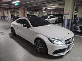 ������ Mercedes-Benz C 63 A...
