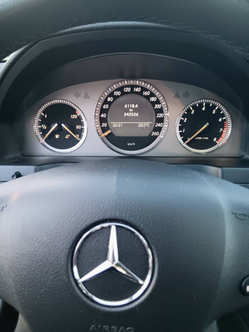 Mercedes-Benz C 280, снимка 10 - Автомобили и джипове - 45924824
