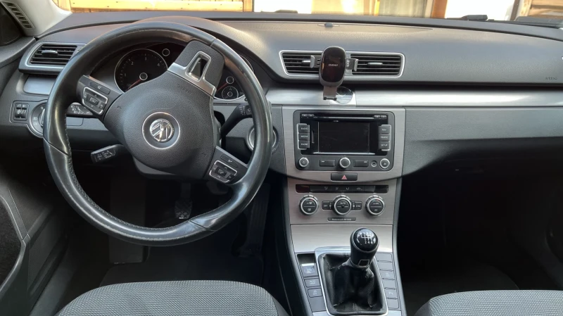 VW Passat B7, снимка 5 - Автомобили и джипове - 47327283