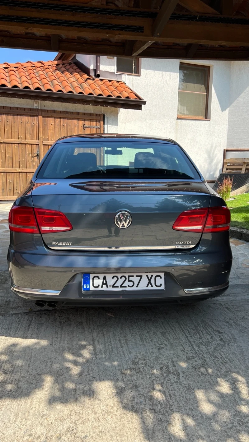 VW Passat B7, снимка 2 - Автомобили и джипове - 47327283