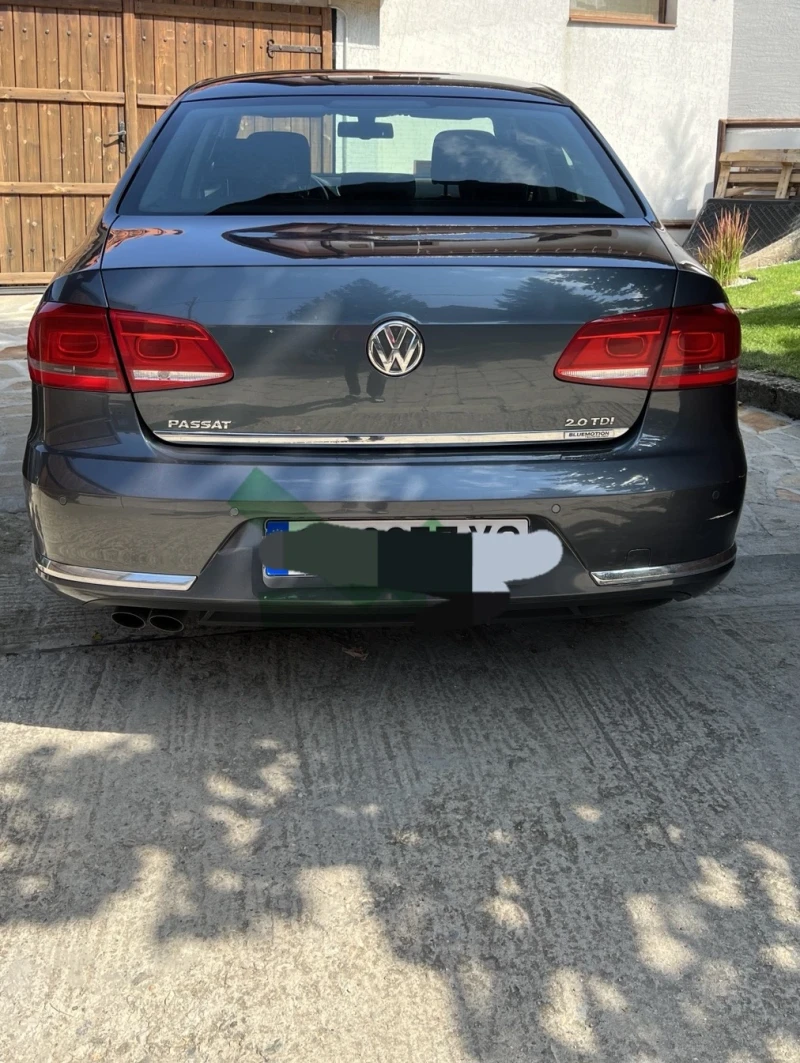 VW Passat 2.0 TDI , снимка 9 - Автомобили и джипове - 47762302