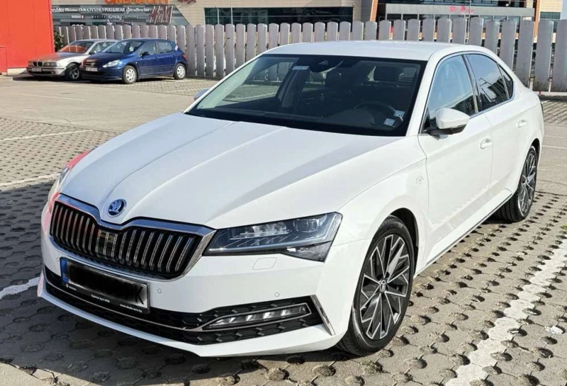 Skoda Superb 2.0TSI LAURIN&KLEMENT EDITION, снимка 1 - Автомобили и джипове - 47485998