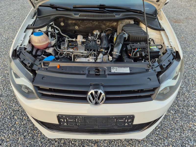 VW Polo 1.2TSi* AUTOMAT* , снимка 16 - Автомобили и джипове - 47735929