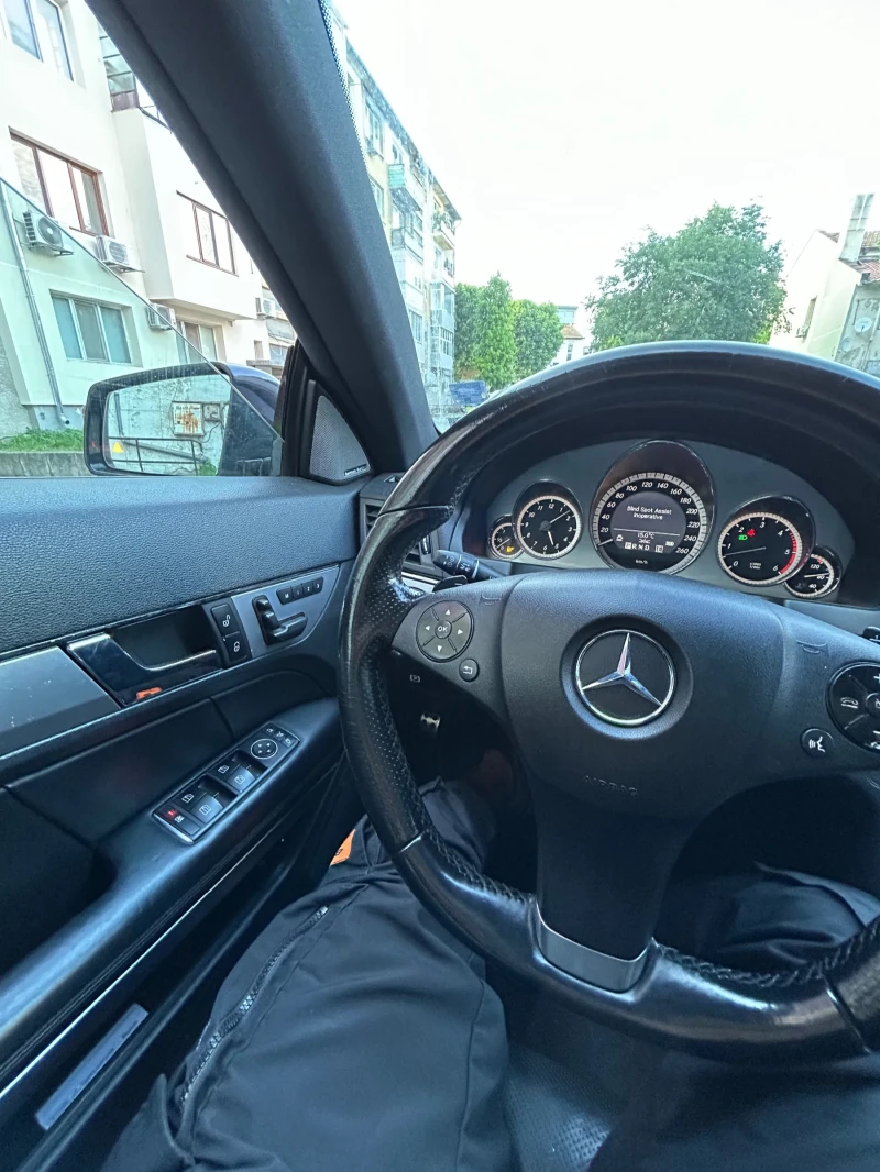 Mercedes-Benz E 350, снимка 11 - Автомобили и джипове - 49546178