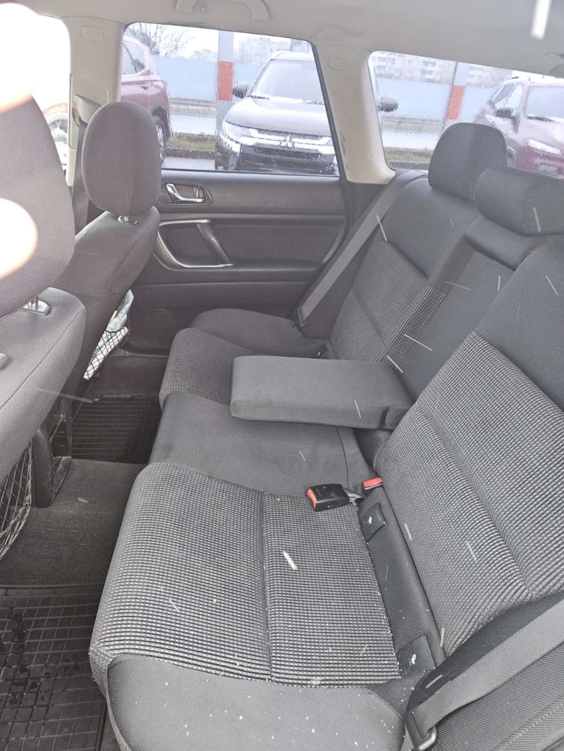 Subaru Outback, снимка 13 - Автомобили и джипове - 51908890