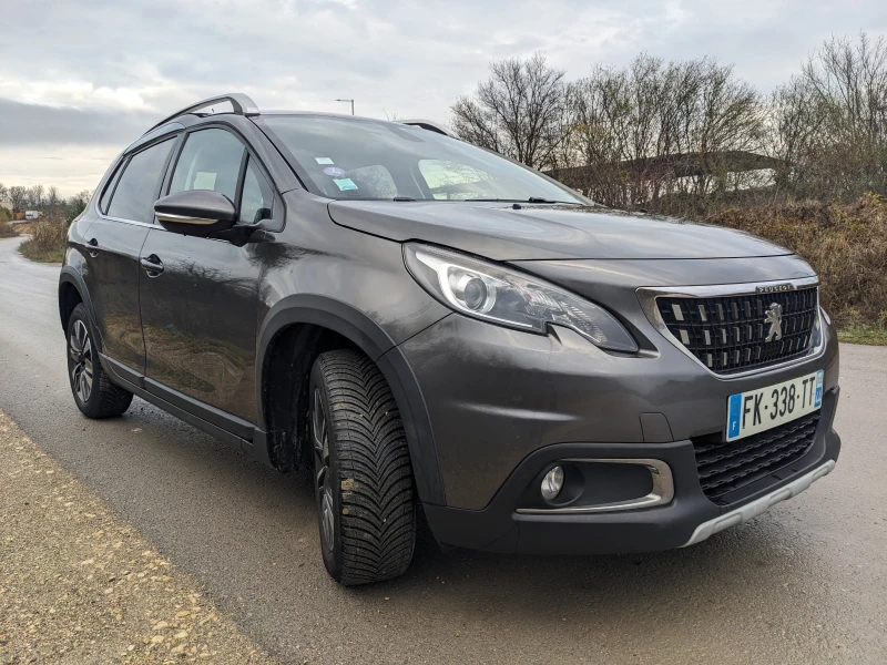 Peugeot 2008 1.2 PureTech Allure, снимка 6 - Автомобили и джипове - 52584821