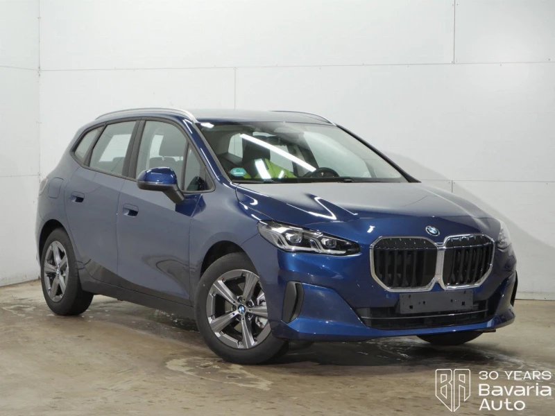 BMW 220 i Active Tourer Steptronic, снимка 4 - Автомобили и джипове - 52726806