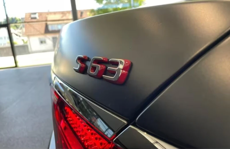 Mercedes-Benz S 63 AMG E Performance CARBON, снимка 15 - Автомобили и джипове - 52875129