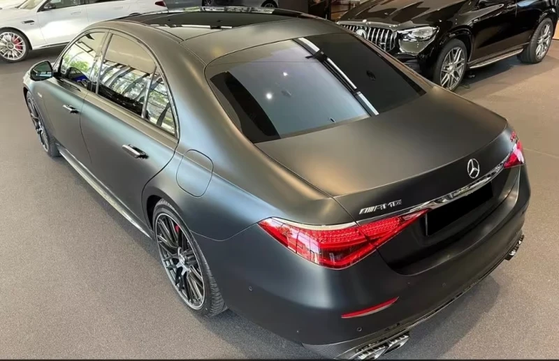 Mercedes-Benz S 63 AMG E Performance CARBON, снимка 4 - Автомобили и джипове - 52875129