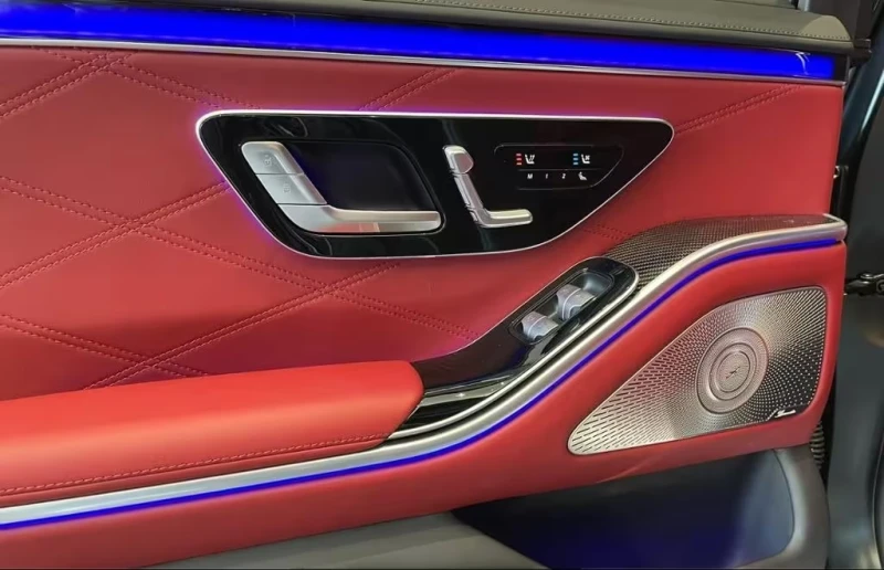 Mercedes-Benz S 63 AMG E Performance CARBON, снимка 12 - Автомобили и джипове - 52875129