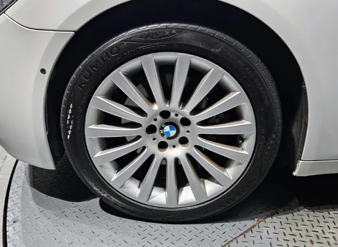BMW 730 xDrive - изображение 5