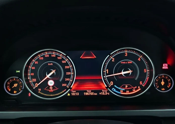 BMW 730 xDrive - изображение 8