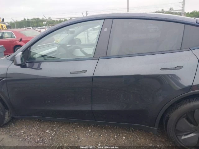 Tesla Model Y PREMIUM* RWD* КОЖА* ПОДГРЕВ* ПАНО* КАМЕРА* , снимка 15 - Автомобили и джипове - 55822412