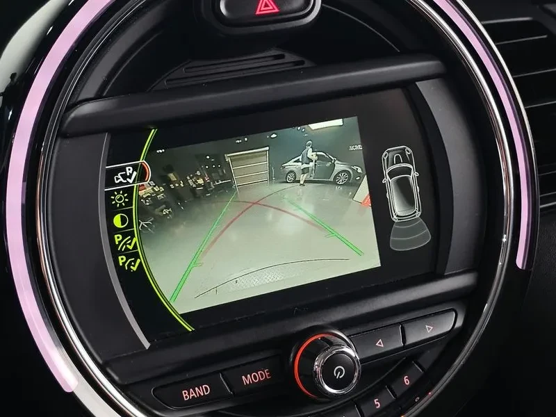 Mini Cooper Basic , снимка 16 - Автомобили и джипове - 55884642