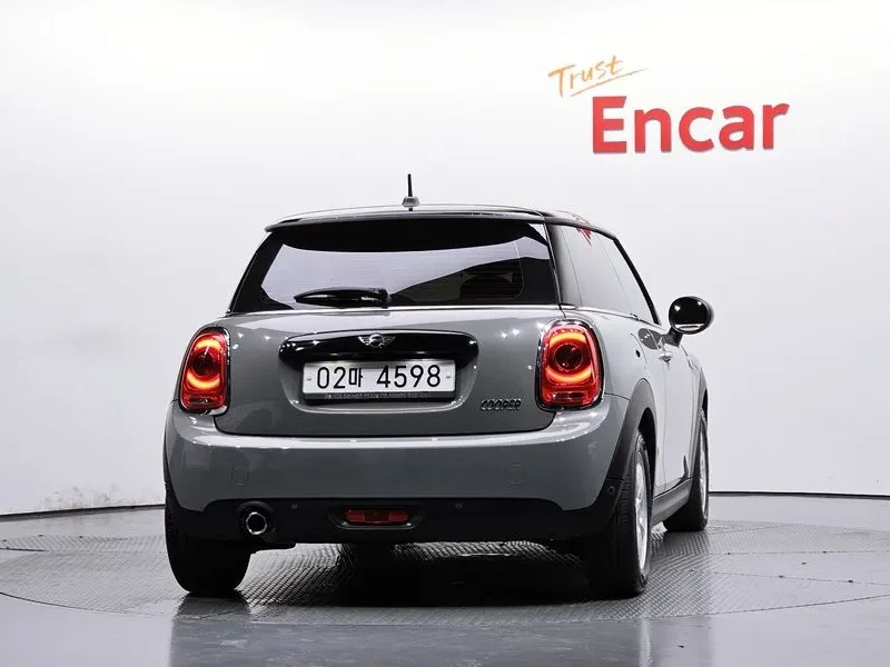 Mini Cooper Basic , снимка 4 - Автомобили и джипове - 55884642