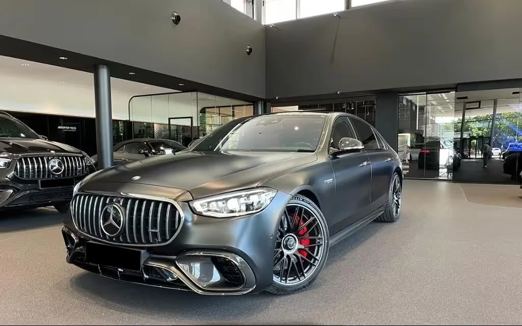 Mercedes-Benz S 63 AMG E Performance CARBON, снимка 1