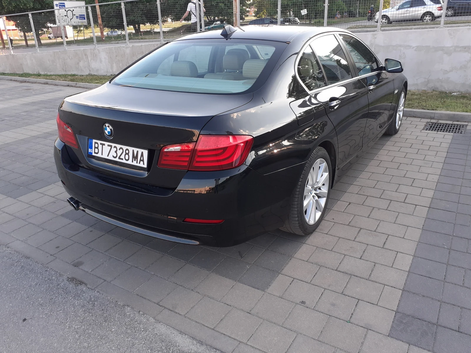 BMW 525 3000 - изображение 2