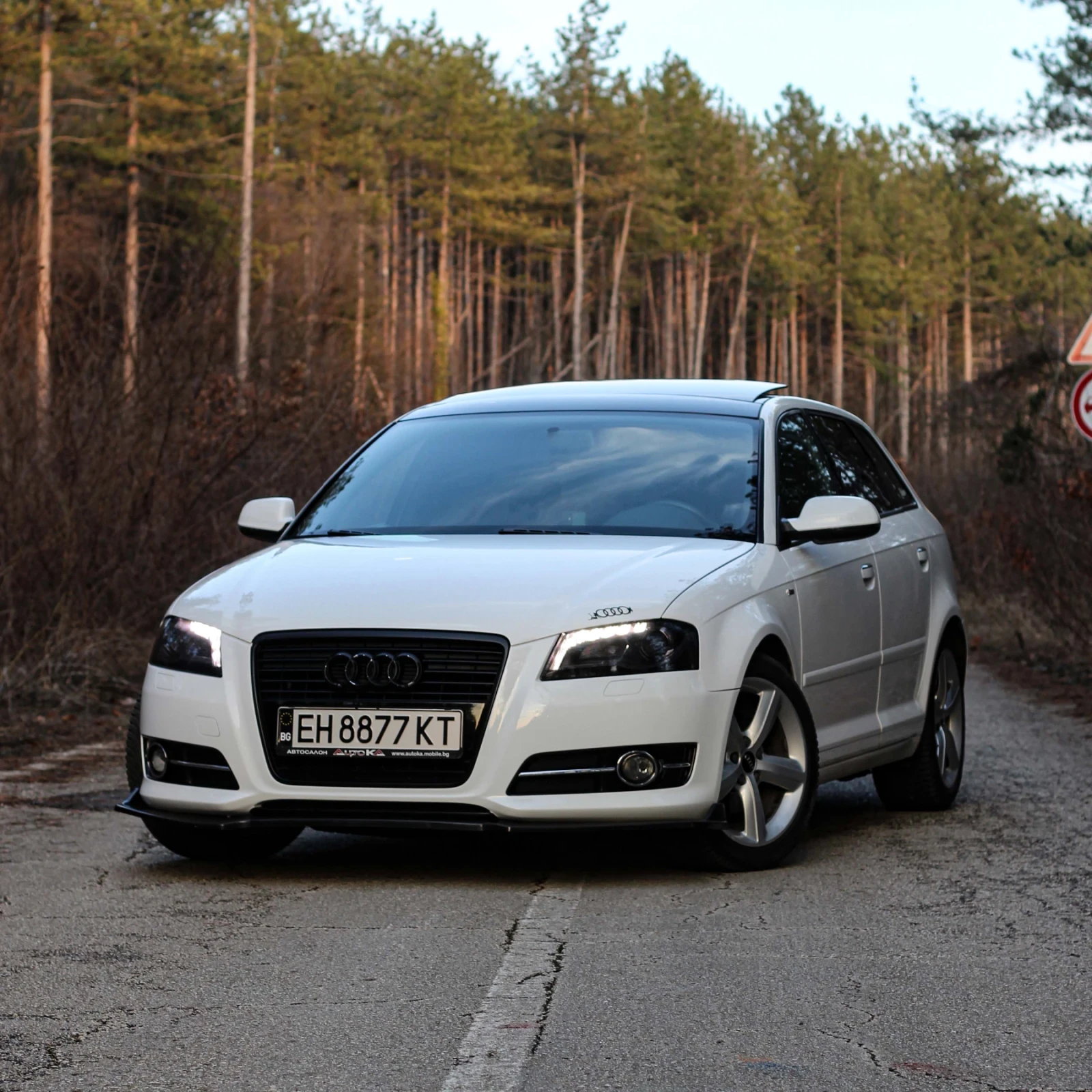 Audi A3 Sportback FULL S-Line Панорама - изображение 3