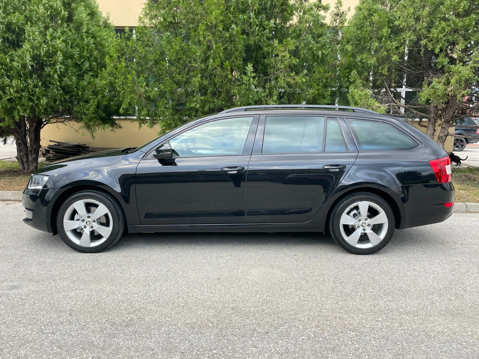 Skoda Octavia 2.0TDI 150 к.с. NAVI SPORTLINE ГЕРМАНИЯ - изображение 2