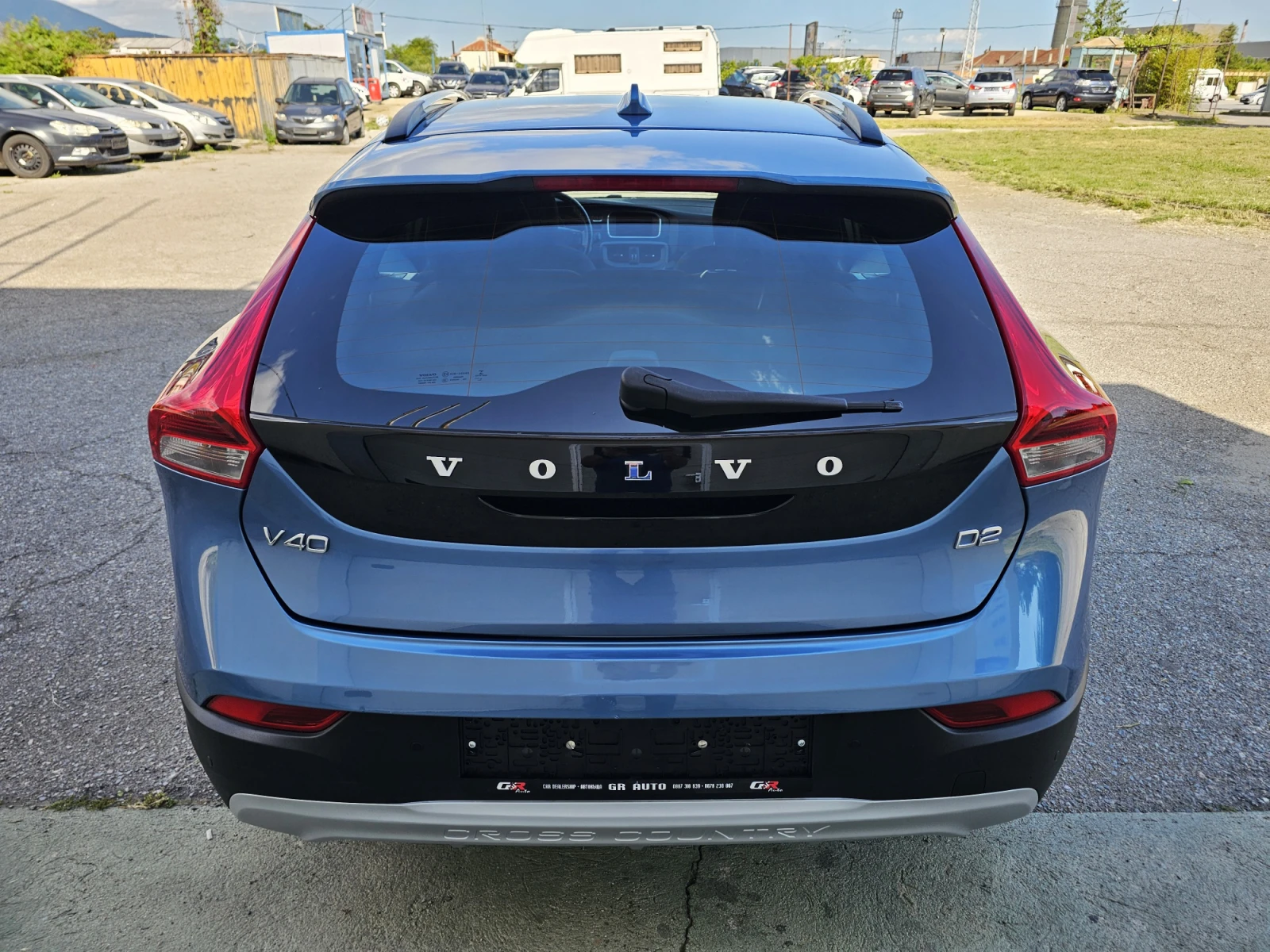 Volvo V40 Cross Country 1.6 - изображение 6
