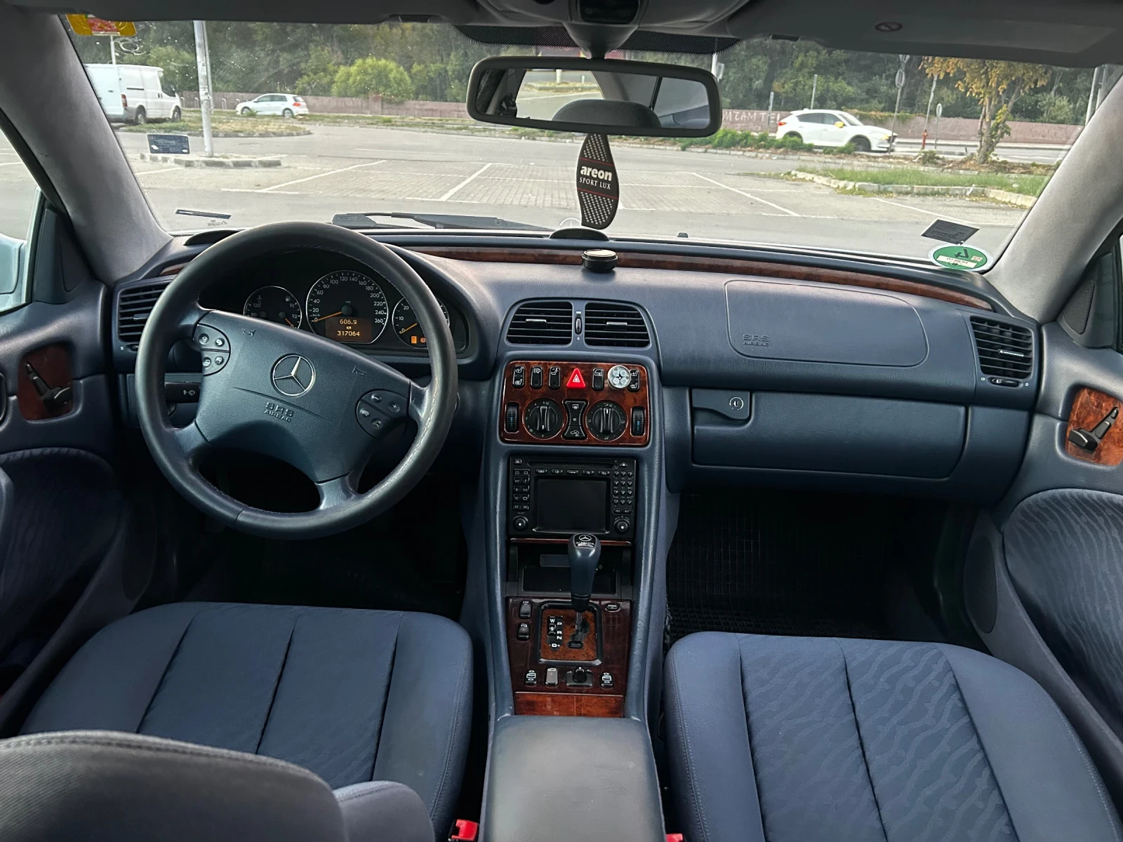 Mercedes-Benz CLK 320 V6  - изображение 6