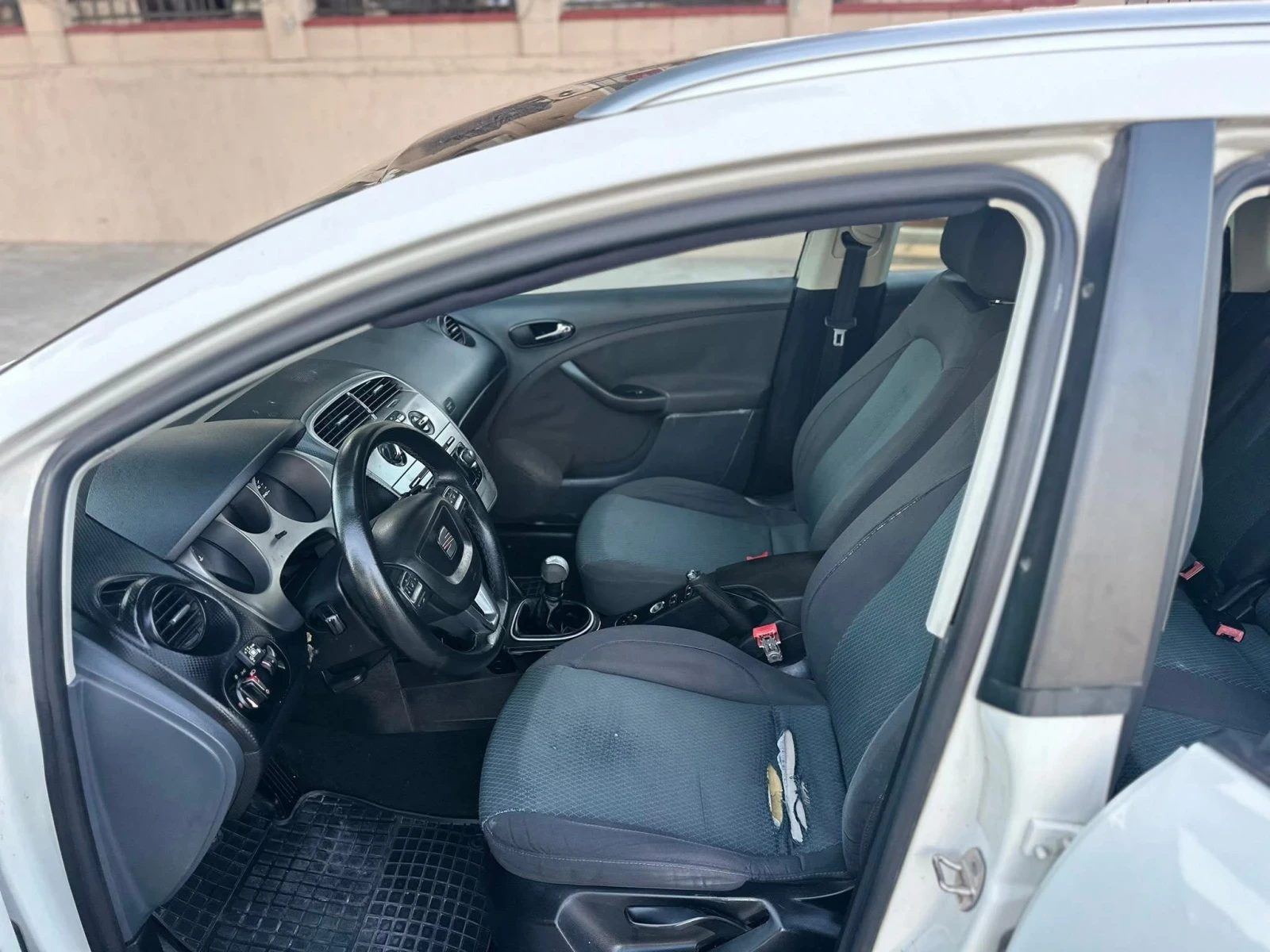 Seat Altea 1.6 газ - изображение 8