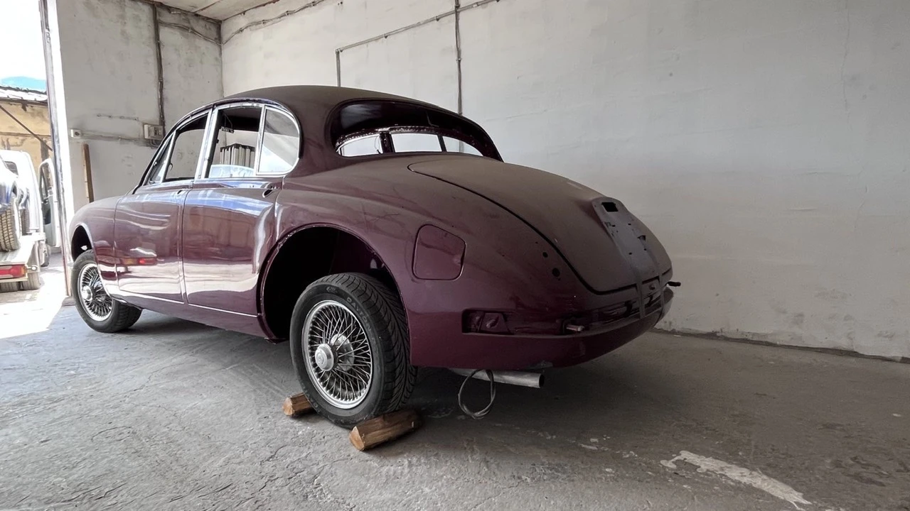 Daimler Sovereign V8 | Mobile.bg   3