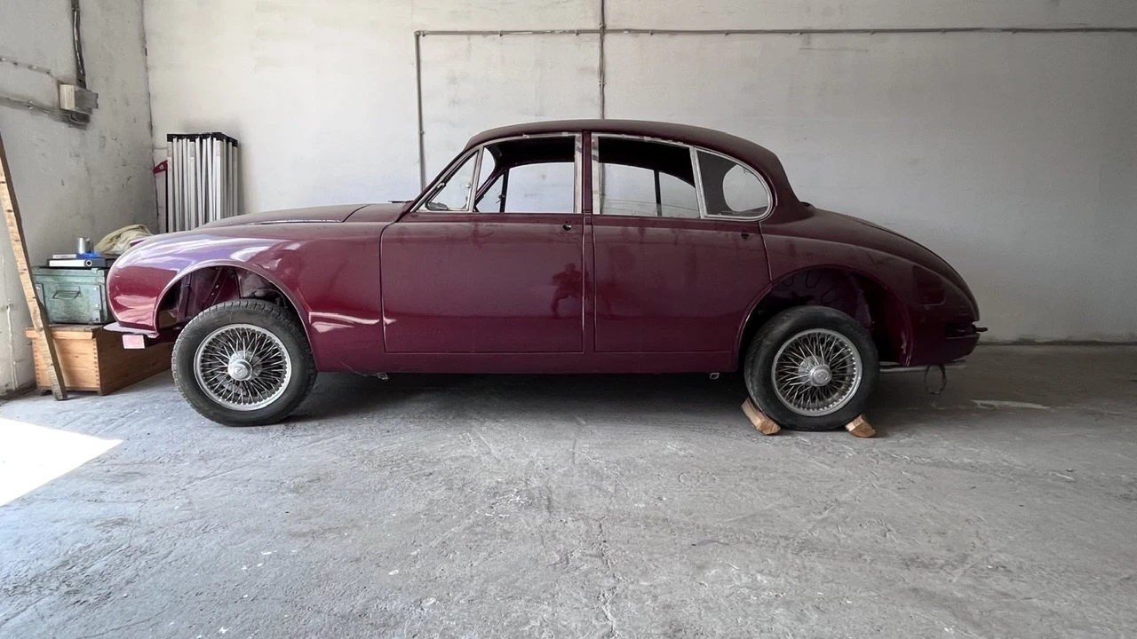 Daimler Sovereign V8 | Mobile.bg   2