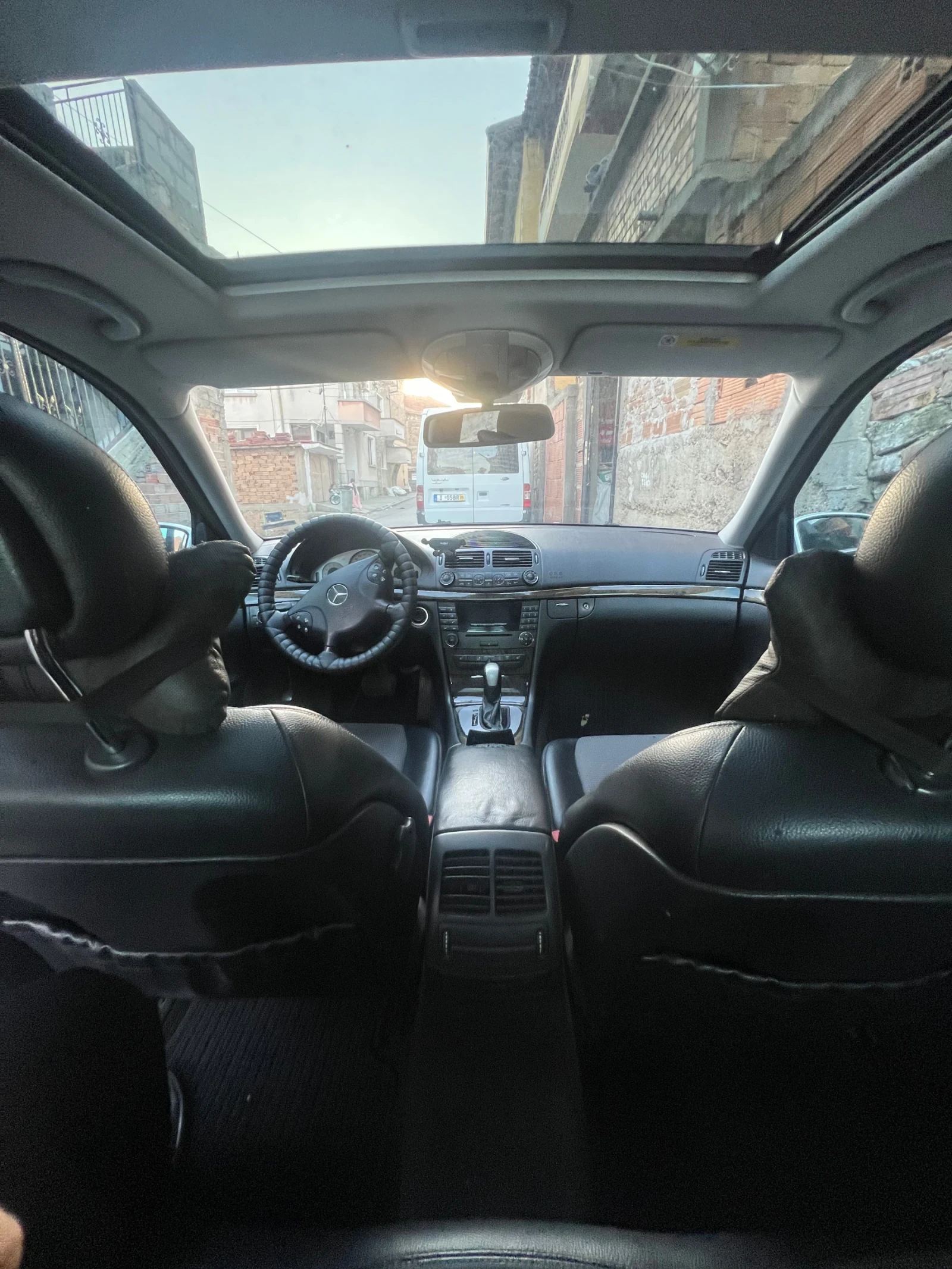 Mercedes-Benz E 220 | Mobile.bg   3