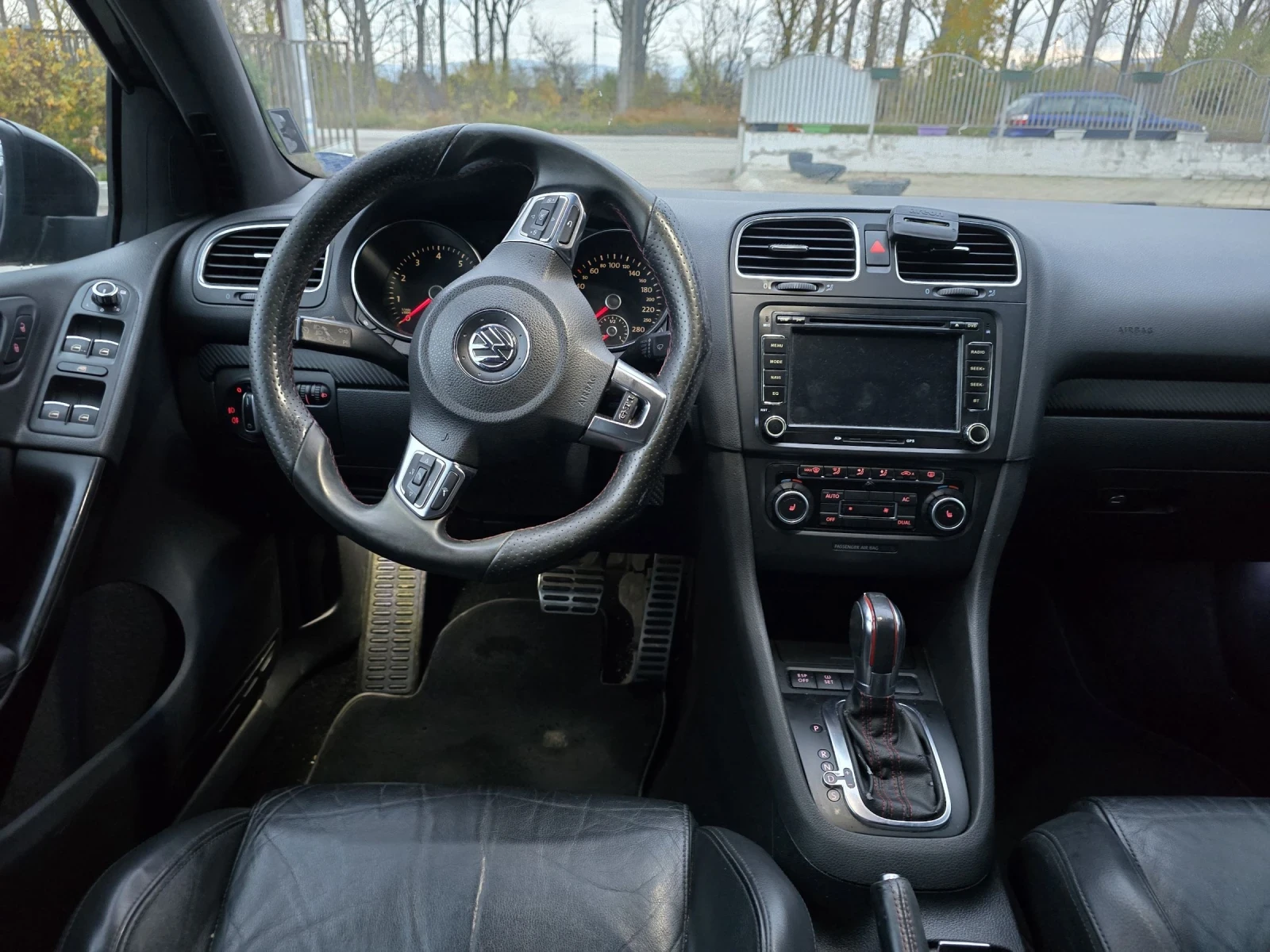 VW Golf GTI | Mobile.bg   7