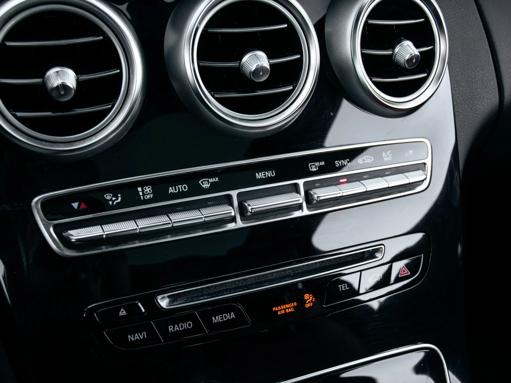 Mercedes-Benz C 300 4Matic / AMG PKG / PANO / MEMORY | Mobile.bg   15