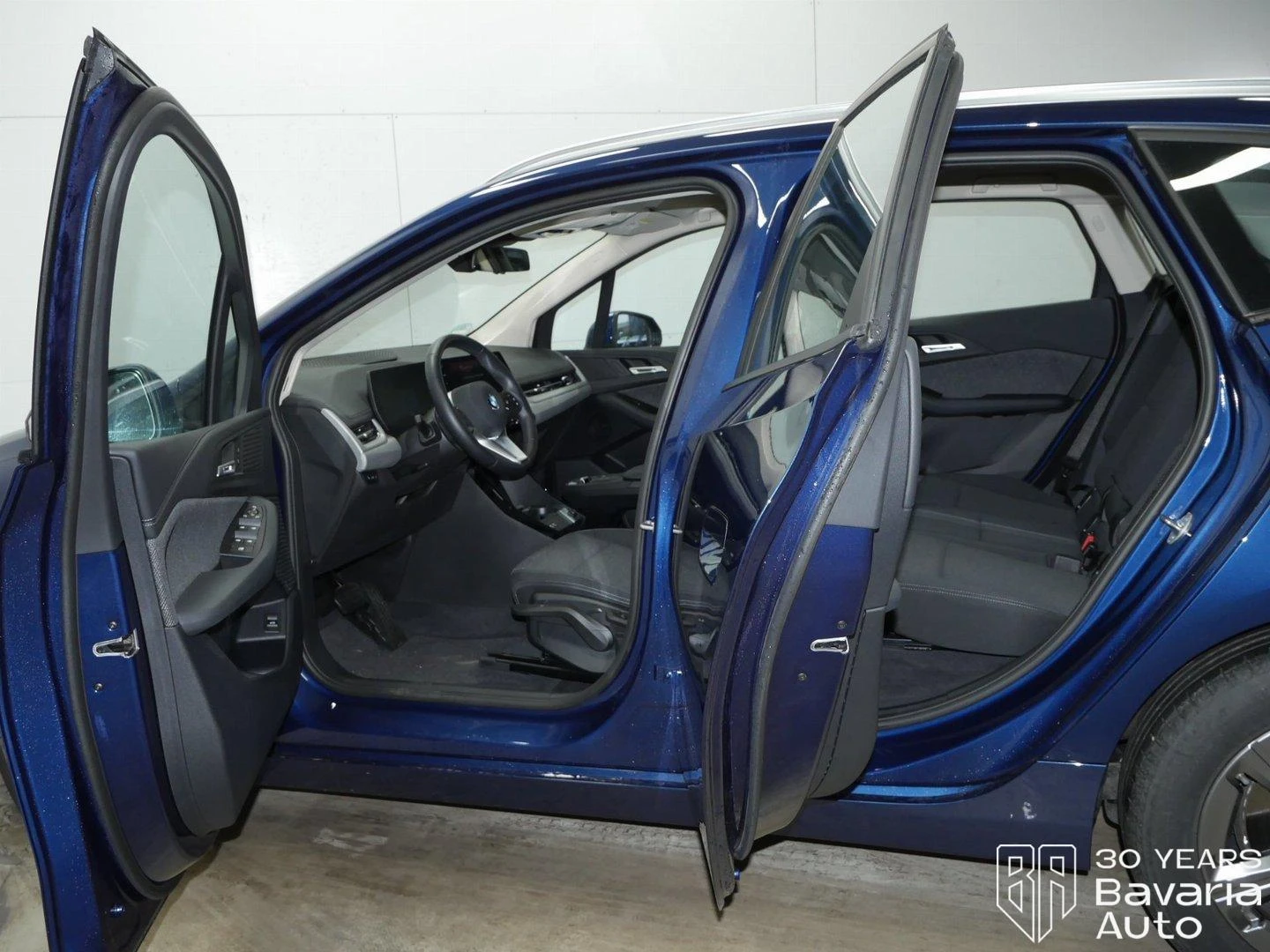 BMW 220 i Active Tourer Steptronic - изображение 5