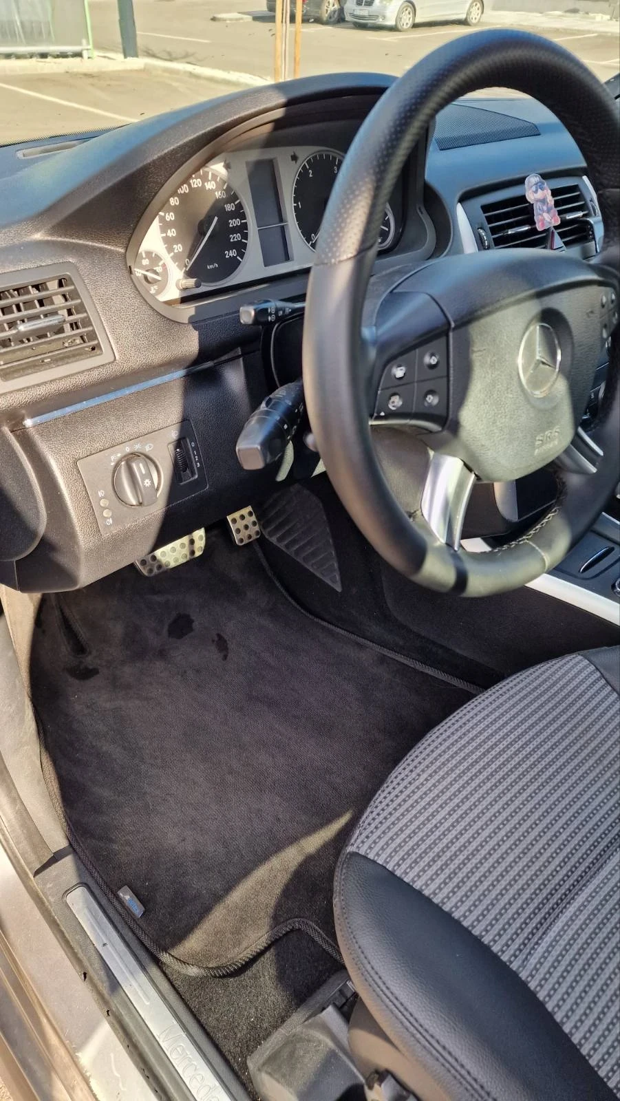 Mercedes-Benz B 200 | Mobile.bg � ����������� 9