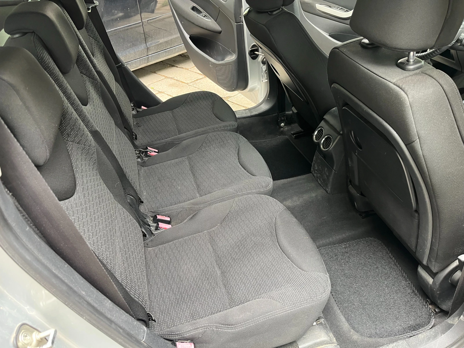 Peugeot 308 sw, снимка 7 - Автомобили и джипове - 54766314
