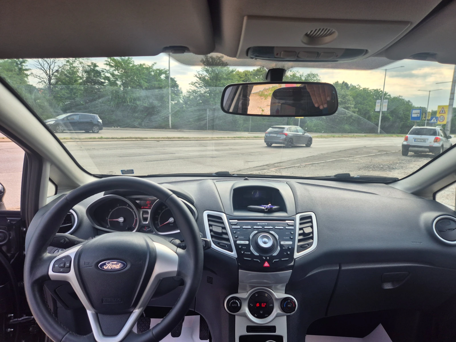 Ford Fiesta 1.4i 97k.s.GAS, KLIMATRONIK | Mobile.bg � ����������� 9