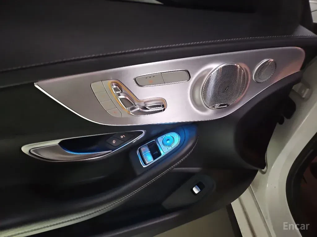 Mercedes-Benz C 63 AMG COUPE* BURMESTER* �����* 360������*  | Mobile.bg � ����������� 5