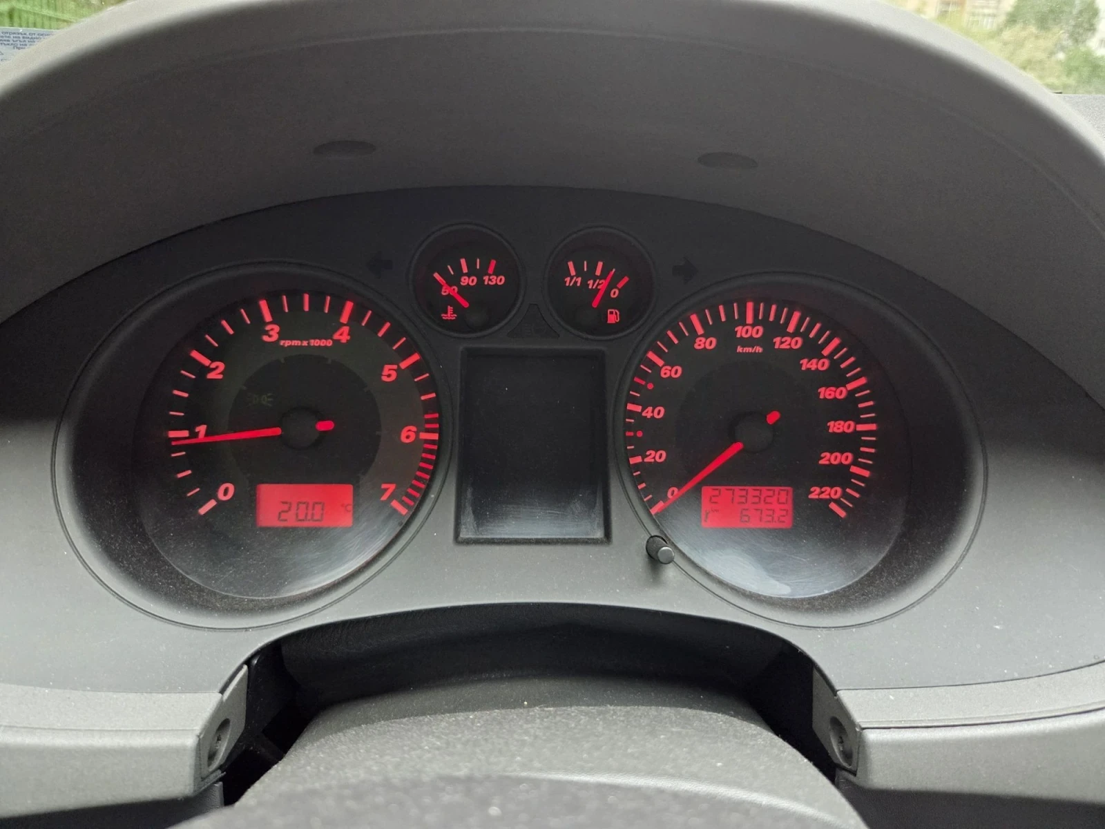 Seat Ibiza, снимка 10 - Автомобили и джипове - 55897716
