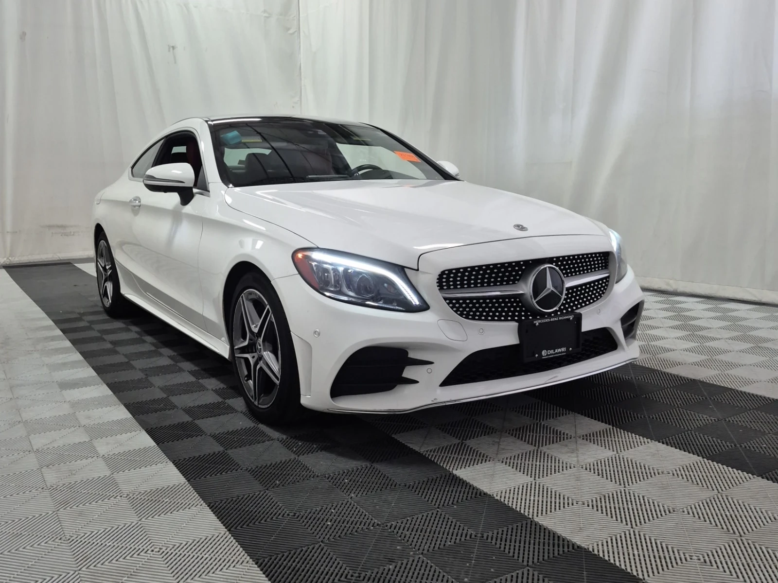 Mercedes-Benz C 300 COUPE| PANO| ПОДГРЕВИ| ЧЕРВЕН САЛОН| 2 КЛЮЧА| , снимка 2 - Автомобили и джипове - 56126128