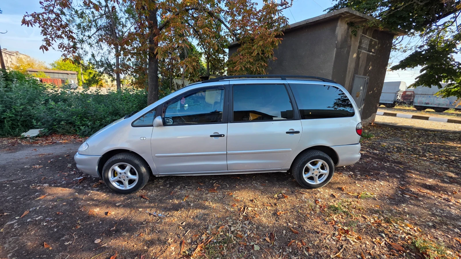 VW Sharan, снимка 2 - Автомобили и джипове - 56437648