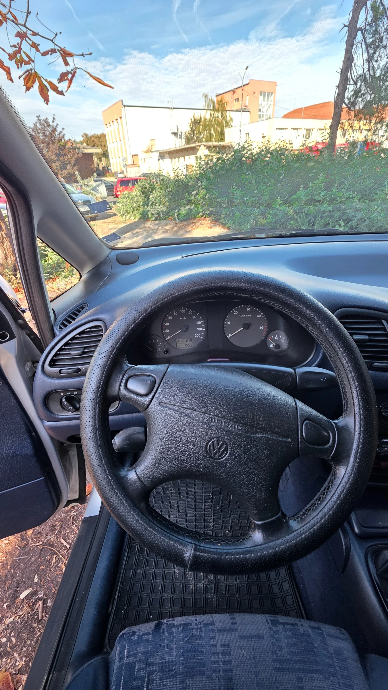 VW Sharan, снимка 10 - Автомобили и джипове - 56437648