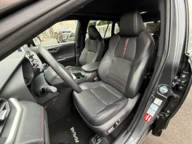 Toyota Rav4 PHEV/306HP/PANO/MEMO/HUD/CAM/NAVI/LED/KLESS/188g - 71799 лв. - 69597486 9