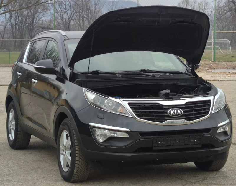 Kia Sportage * LED* , снимка 10 - Автомобили и джипове - 43781356