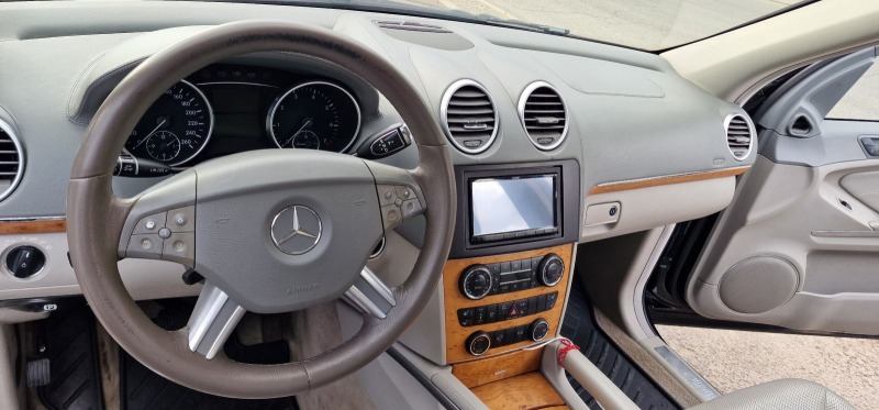 Mercedes-Benz GL 500 388hp, снимка 9 - Автомобили и джипове - 46460312