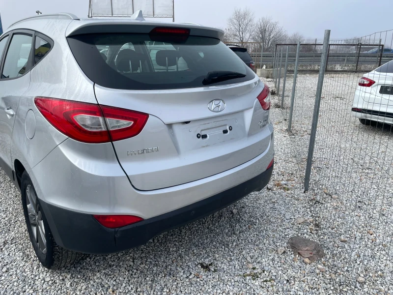 Hyundai IX35 1.7 crdi  фул  екстри , снимка 5 - Автомобили и джипове - 48935946