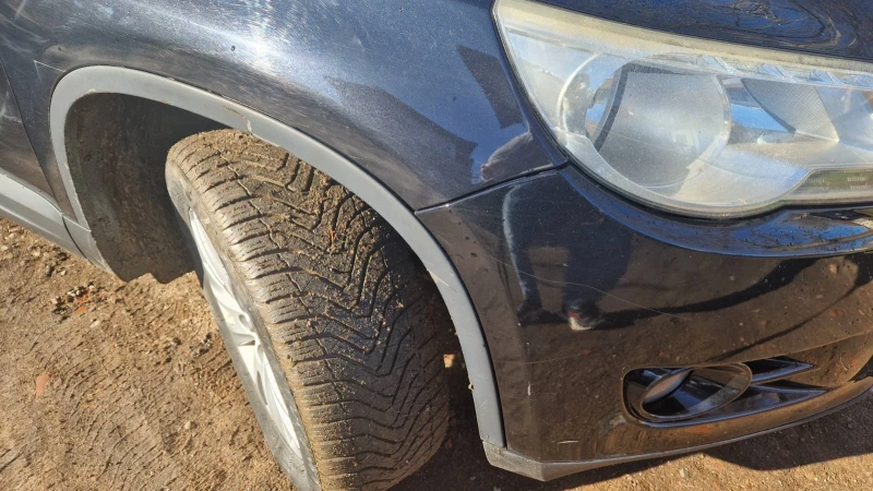 VW Tiguan, снимка 11 - Автомобили и джипове - 52448234