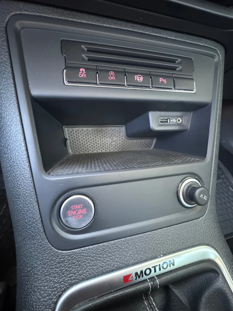 VW Tiguan 2.0 TDI 4x4 150к.с Keyless. carplay.navi., снимка 6 - Автомобили и джипове - 52683565