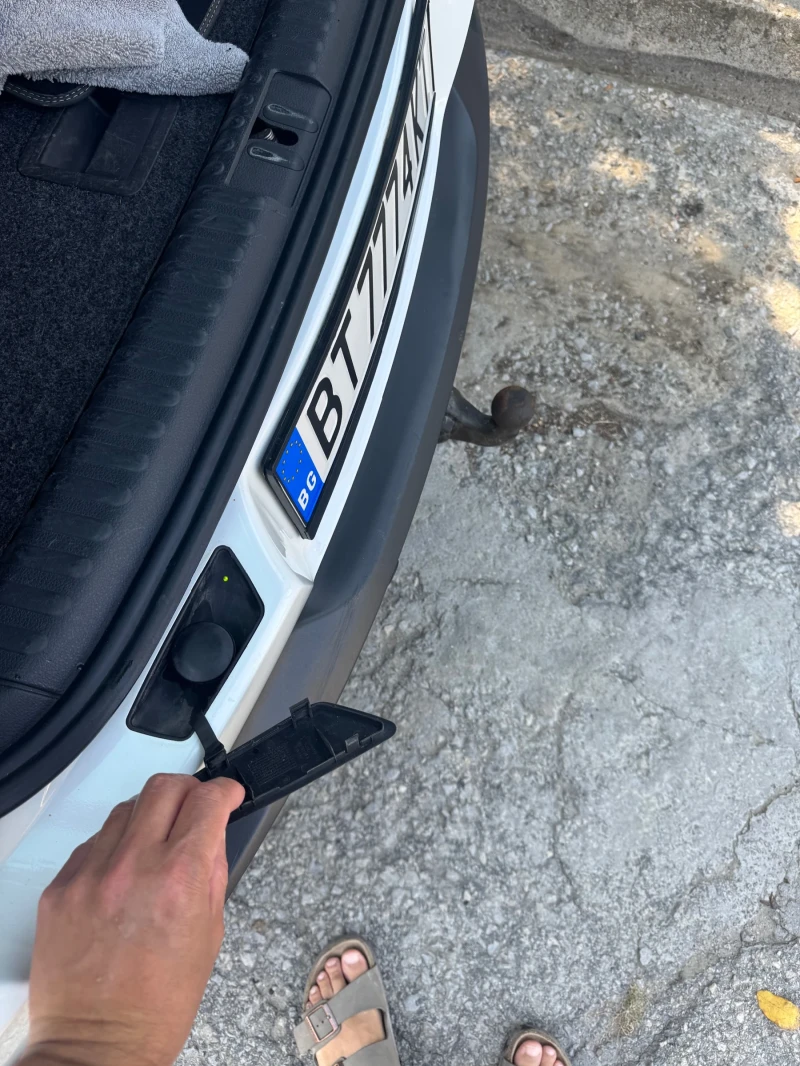 VW Tiguan 2.0 TDI 4x4 150к.с Keyless. carplay.navi., снимка 4 - Автомобили и джипове - 52683565