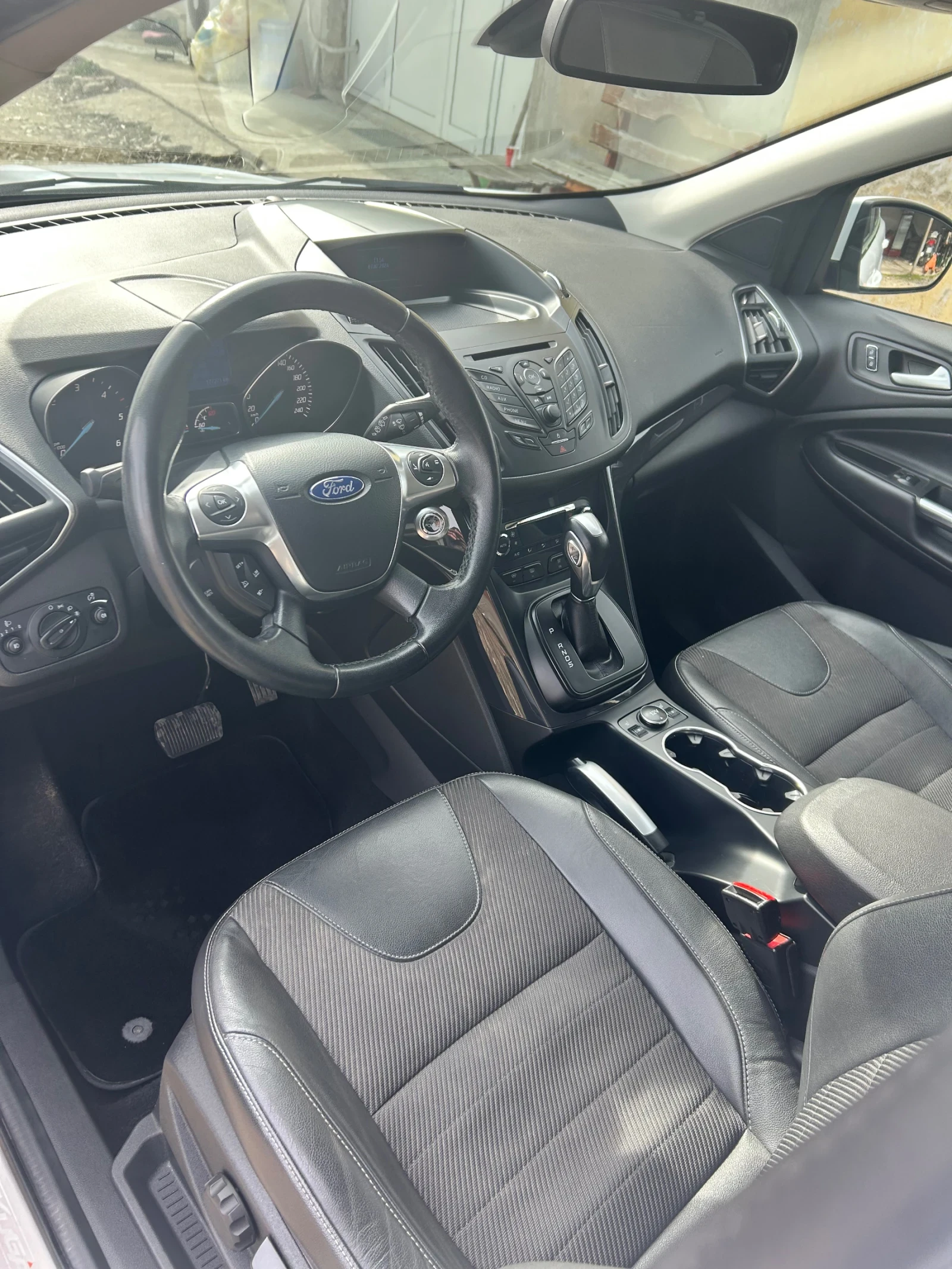Ford Kuga  - изображение 9